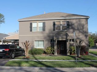 122 Metairie Ct, Metairie, LA 70001