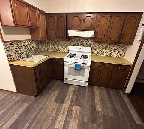 3rd image of 87 Jewell St #1F