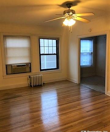 2nd image of 545 W Briar Pl #9N