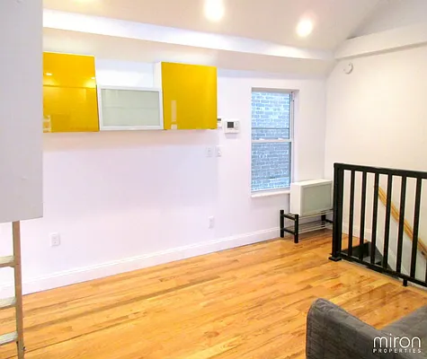 Rented by Miron Properties | media 36