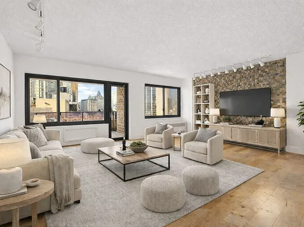 90 Gold St APT 13L, Manhattan, NY 10038