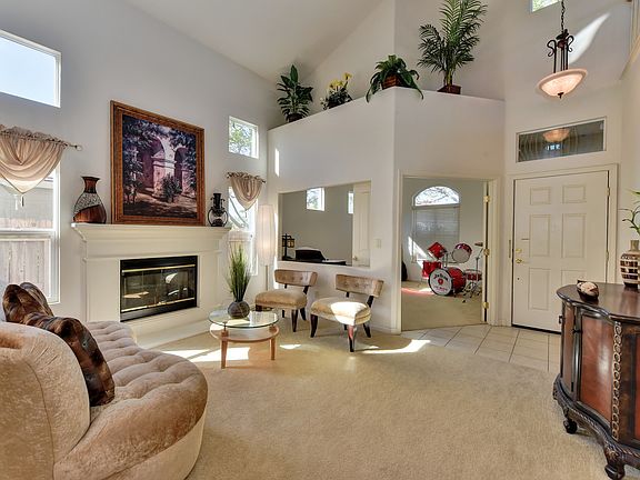 4th image of 5808 Birchwood Ct