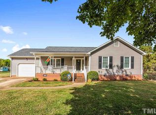 3644 S Pointe Dr, Apex, NC 27539