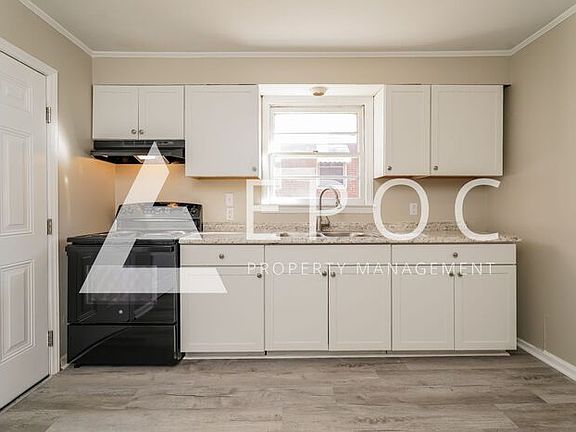 5th image of 2105 Lowe Ave