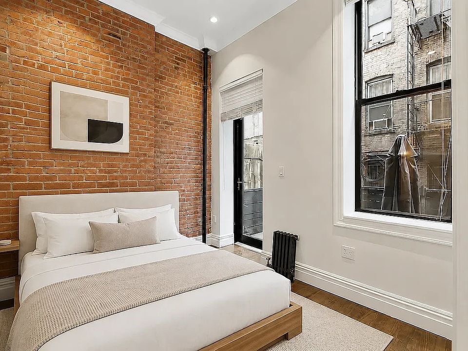 1st image of 223 Mott St APT 2