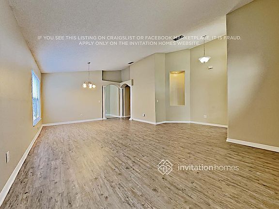 3rd image of 5745 Los Palma Vista Dr