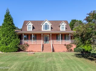 718 Bowman Bend Rd, Harriman, TN 37748