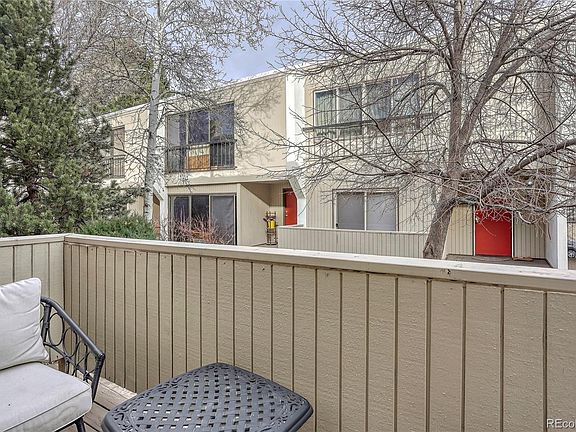 3rd image of 935 N Pennsylvania Street #8