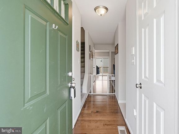 4th image of 1077 Copperstone Ct