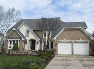 1511 Promenade Ln, Wheaton, IL 60189