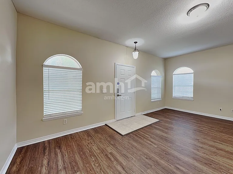 1838 Madison Ivy Cir — Photo 9