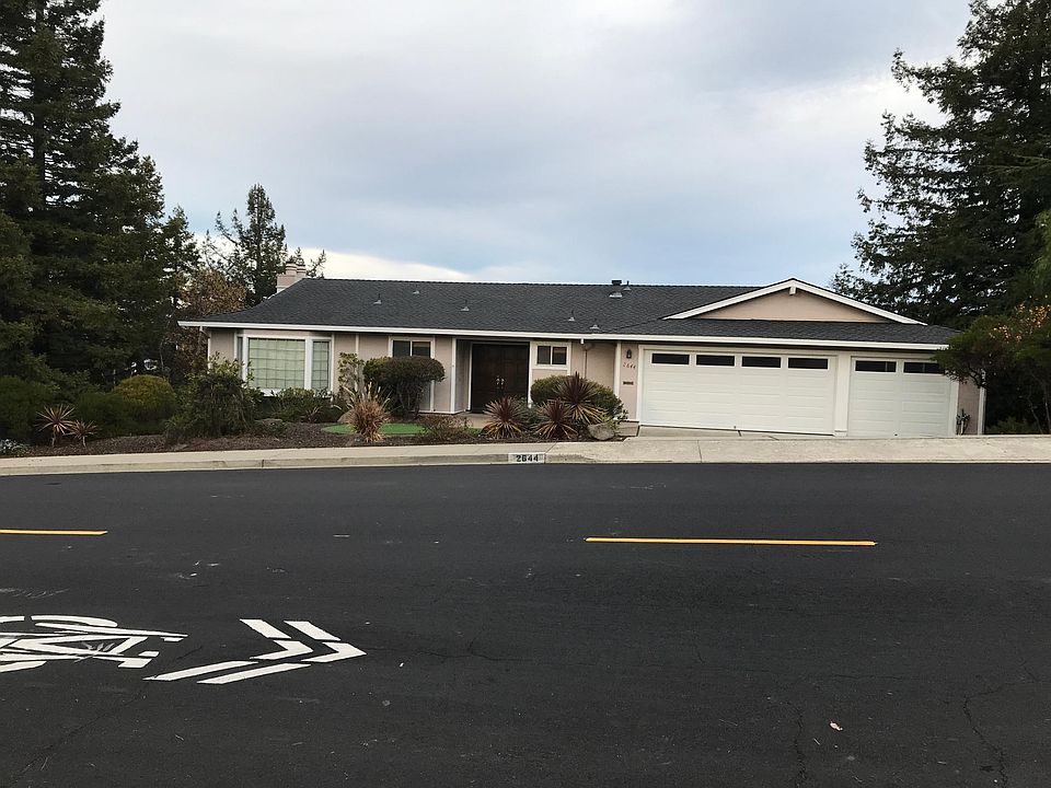 1st image of 2644 Hallmark Dr