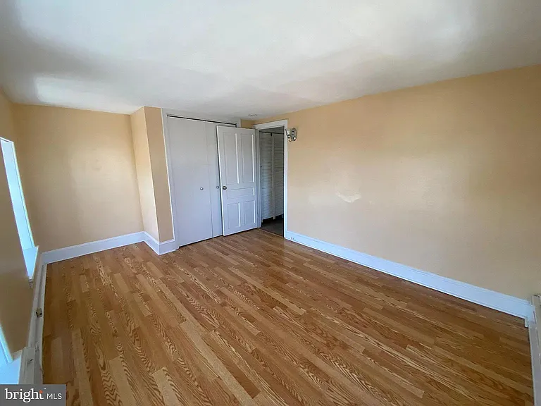 451 Leedom St #2 — Photo 9
