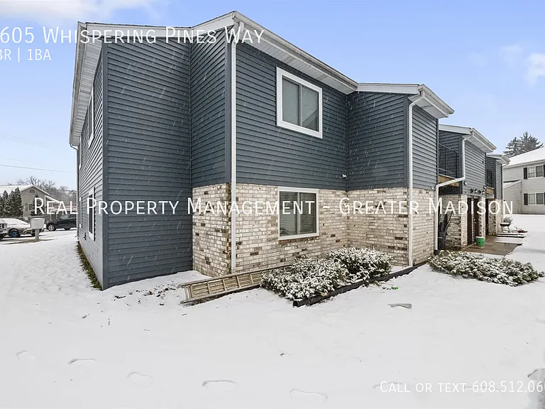 1605 Whispering Pines Way — Photo 1