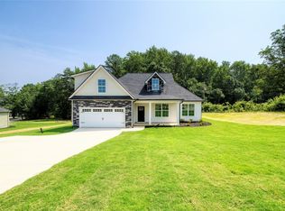 617 Spearman Rd, Pelzer, SC 29669