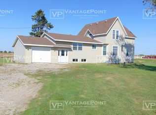 1689 Midway Rd, De Pere, WI 54115