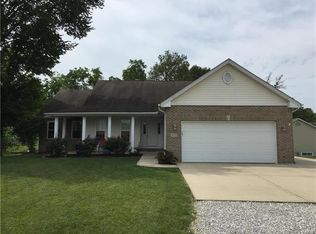 1371 Biscay Dr, Edwardsville, IL