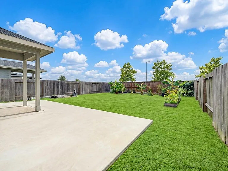 12539 Colchester Creek Ct — Photo 22