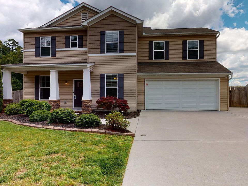 1st image of 3204 Orange Blossom Ln