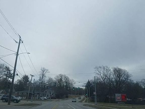 5th image of 2814 Easton Blvd