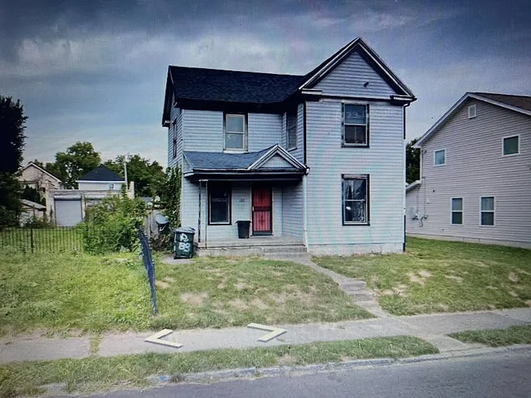 133 N Orchard Ave — Photo 1