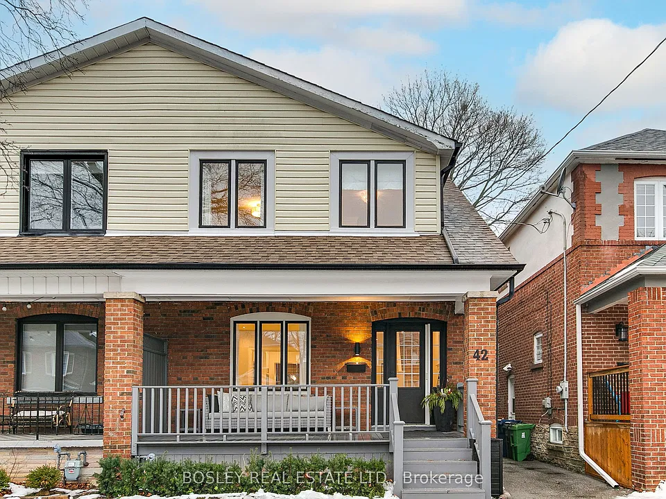 42 Thurston Rd