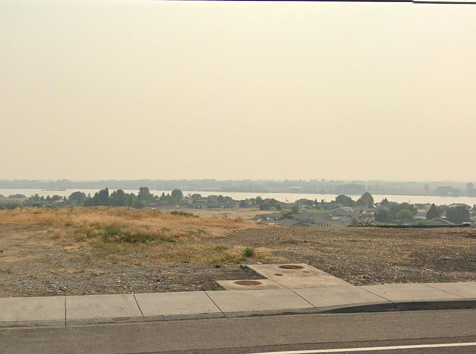 1st image of 4994 Airway Dr NE