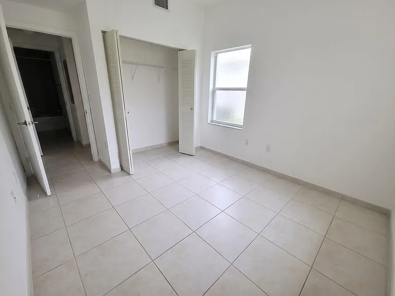 7240 NW 114th Ave #304 — Photo 10