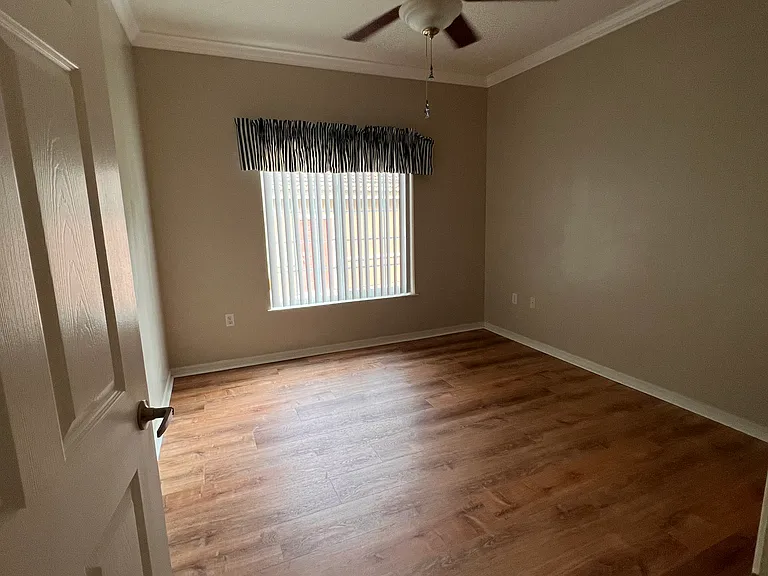 520 Florida Club Blvd #101 — Photo 13