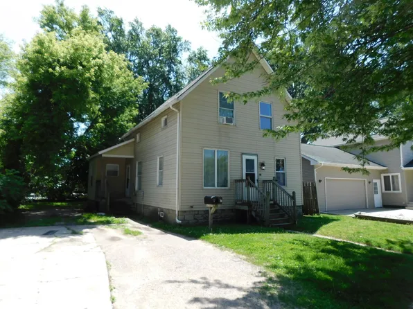 1116 Hancock St, Port Huron, MI 48060