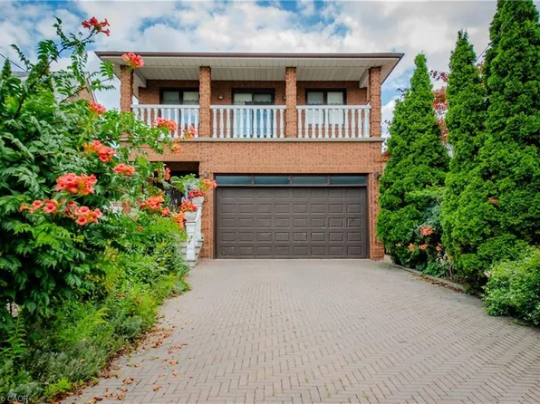 27 Mulholland Ave, Toronto, ON M6A 2S1
