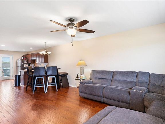 5th image of 13854 Flagstaff St
