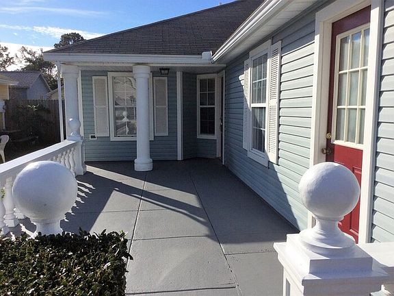 3rd image of 856 Majestic Cypress Dr N
