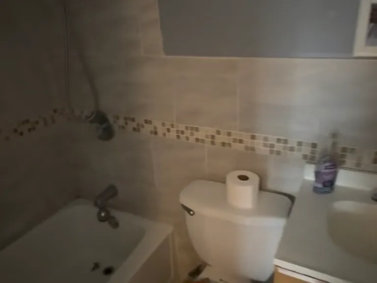 239-241 E 16th St #2 — Photo 3