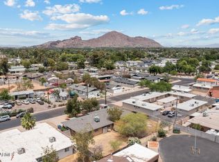 3915 E Earll Dr, Phoenix, AZ 85018