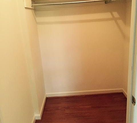 Walk-in closet