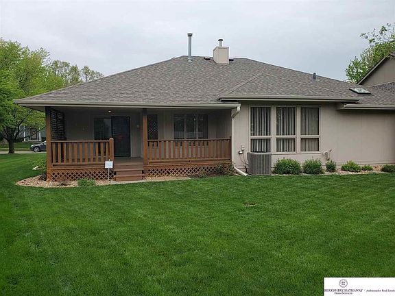 3rd image of 13535 Hillsborough Dr