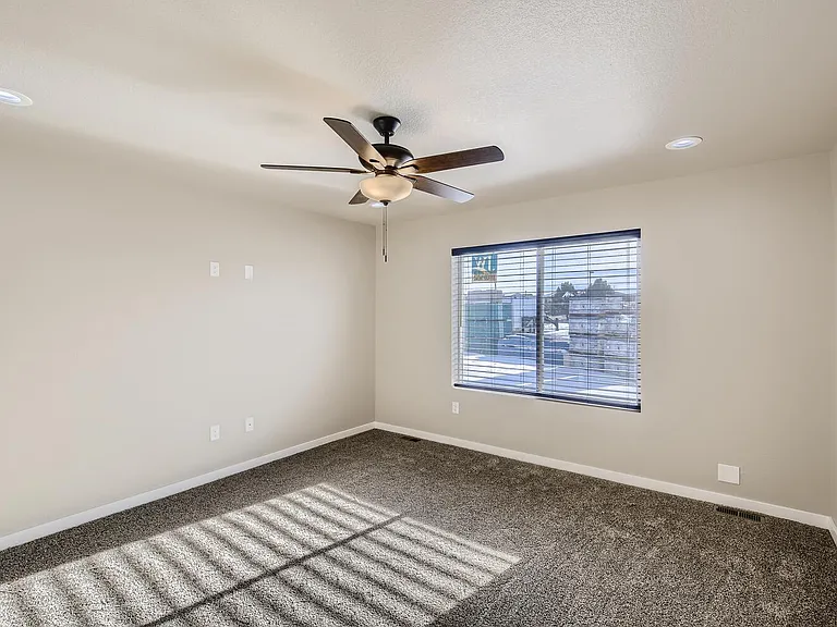 11126 Paradise Ln — Photo 9