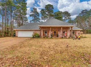 120 The Briers Dr, Florence, MS 39073