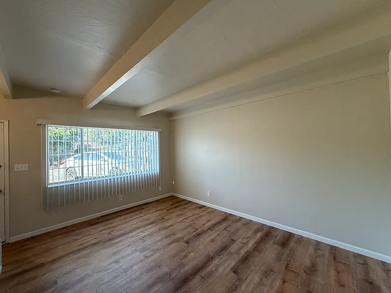 Casa de Luna Townhomes — Photo 5