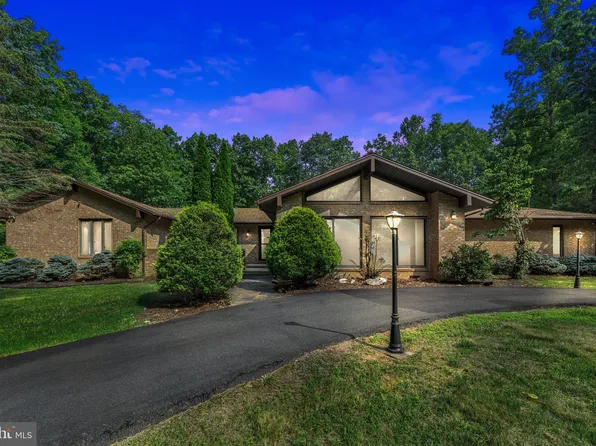 2144 Beaver Dam Rd, Midland, VA 22728