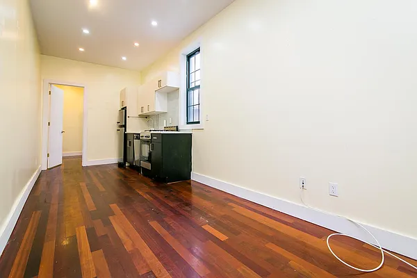 Rented by Nooklyn NYC LLC | media 20