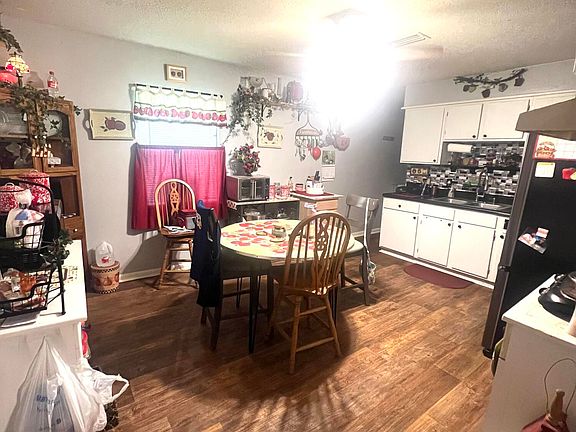 4th image of 862 Improve Rd