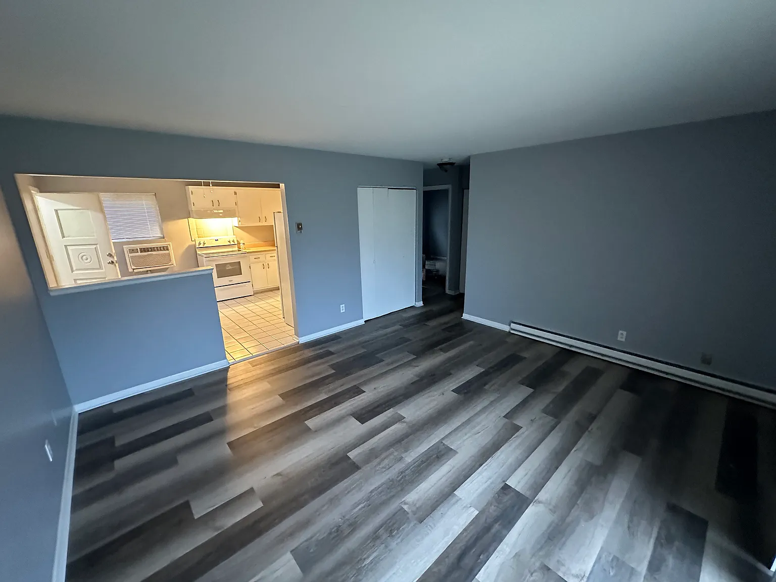 W Hazelcrest Dr, Plainfield — Photo 1