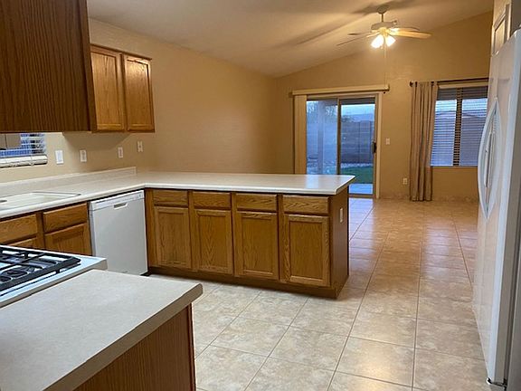 5th image of 11059 E Delta Ave