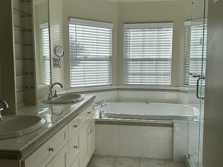 1069 Cherry Ave — Photo 23