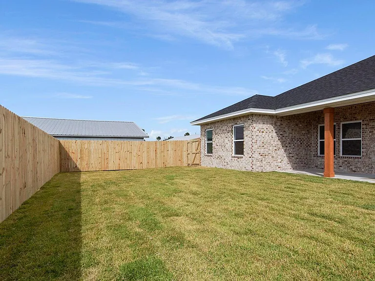 2641 Outlaws Way — Photo 29