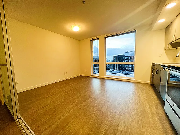 Queen Anne Flats — Photo 48