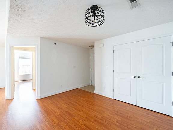 5th image of 100 Capstone Dr Unit 308