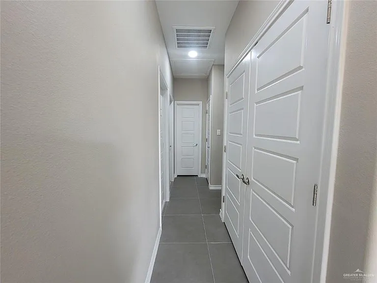3504 Frio Ave #1 — Photo 8